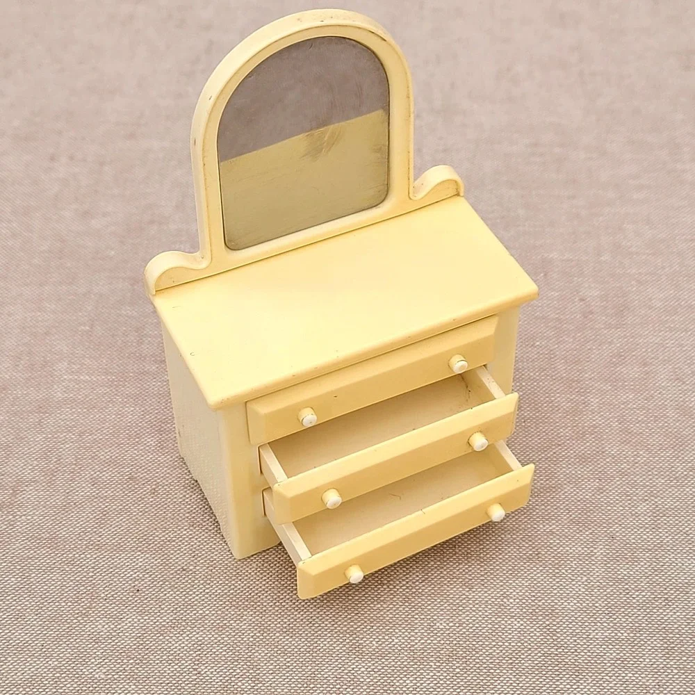 VTG Fisher Price Dollhouse Bedroom Dresser Mirror Removable Drawers Hong Kong